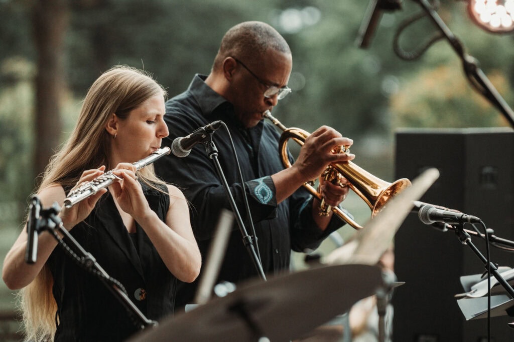 024-Antelope-Park-Authentic-Light-Orchesra-flute-trumpet-close-up